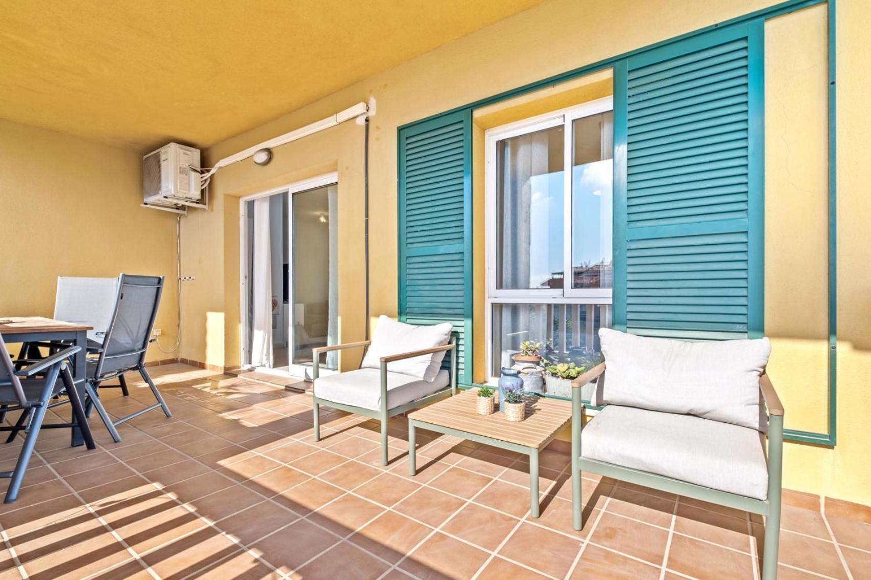 Magic Stars Apartments ฟูเอนฮิโรลา ภายนอก รูปภาพ